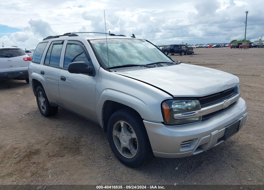 2007 CHEVROLET TRAILBLAZER LS VIN: 1GNDS13S672298154
