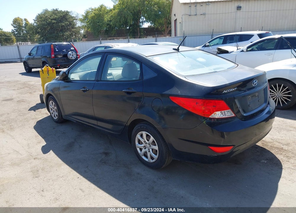 2013 HYUNDAI ACCENT GLS VIN: KMHCT4AE2DU441788