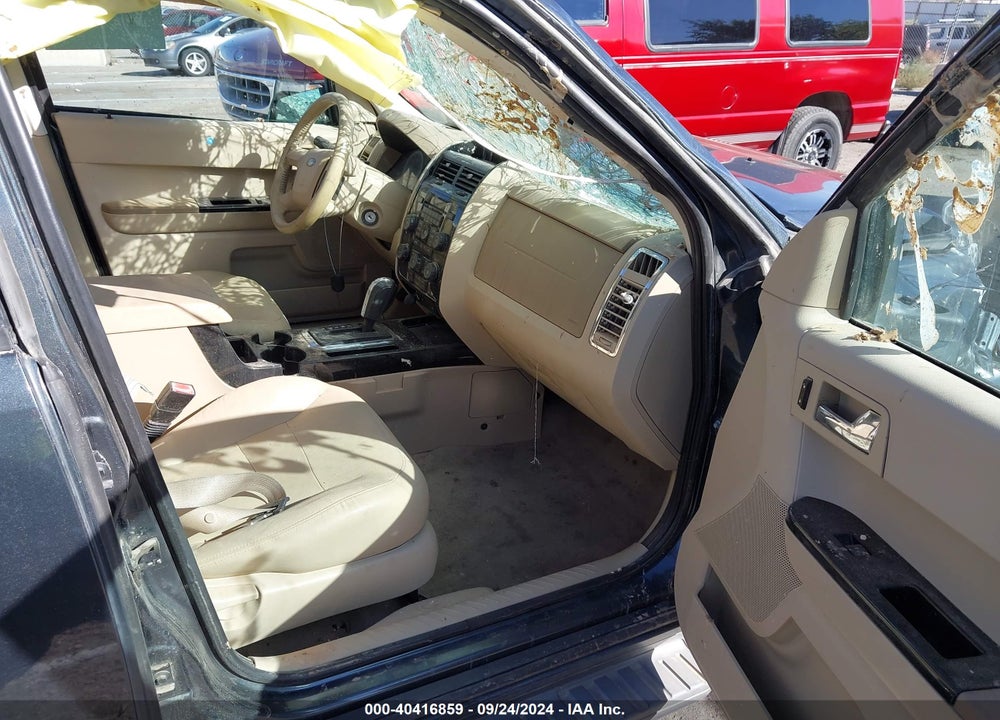 2008 FORD ESCAPE LIMITED VIN: 1FMCU04178KA06345