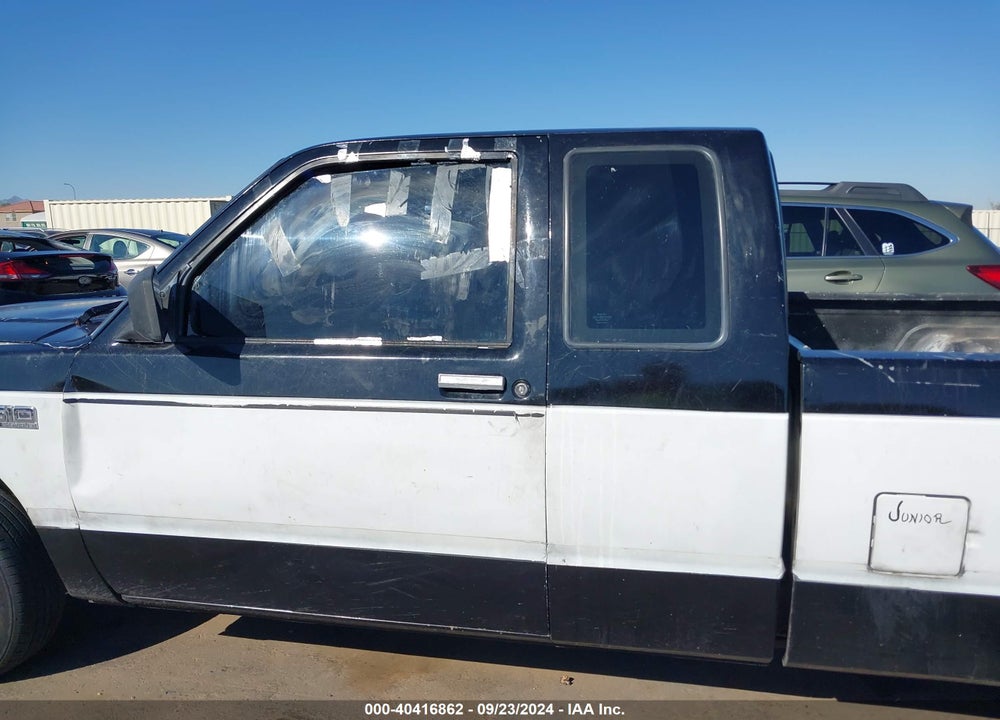 1988 CHEVROLET S TRUCK S10 VIN: 1GCBS19R1J8168789