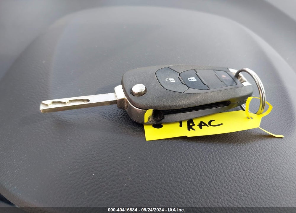 2019 CHEVROLET TRAX LS VIN: 3GNCJKSB8KL107668