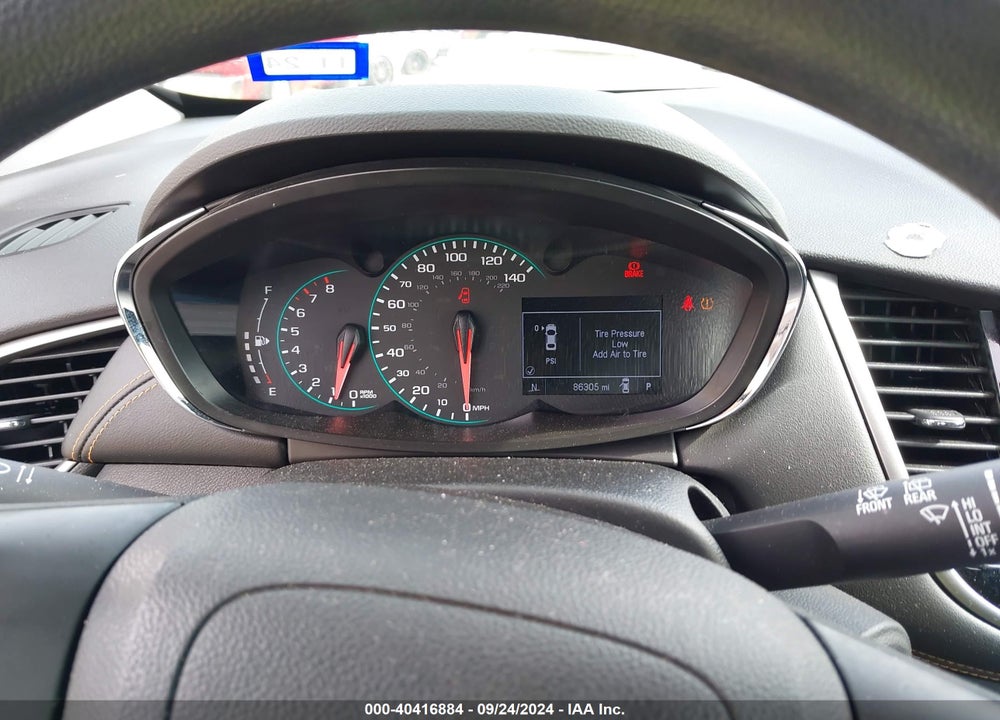 2019 CHEVROLET TRAX LS VIN: 3GNCJKSB8KL107668
