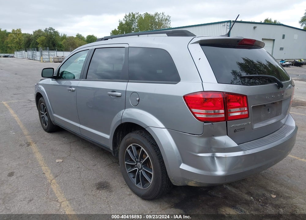 2018 DODGE JOURNEY SE VIN: 3C4PDCAB7JT385002