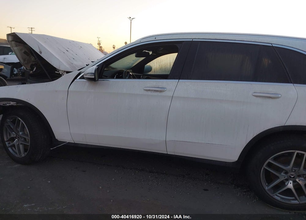 2019 MERCEDES-BENZ GLC 300 VIN: WDC0G4JB5K1002076