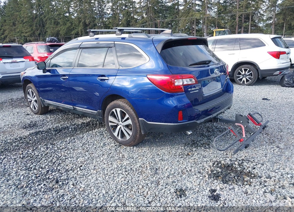 2017 SUBARU OUTBACK 3.6R TOURING VIN: 4S4BSETC0H3403343