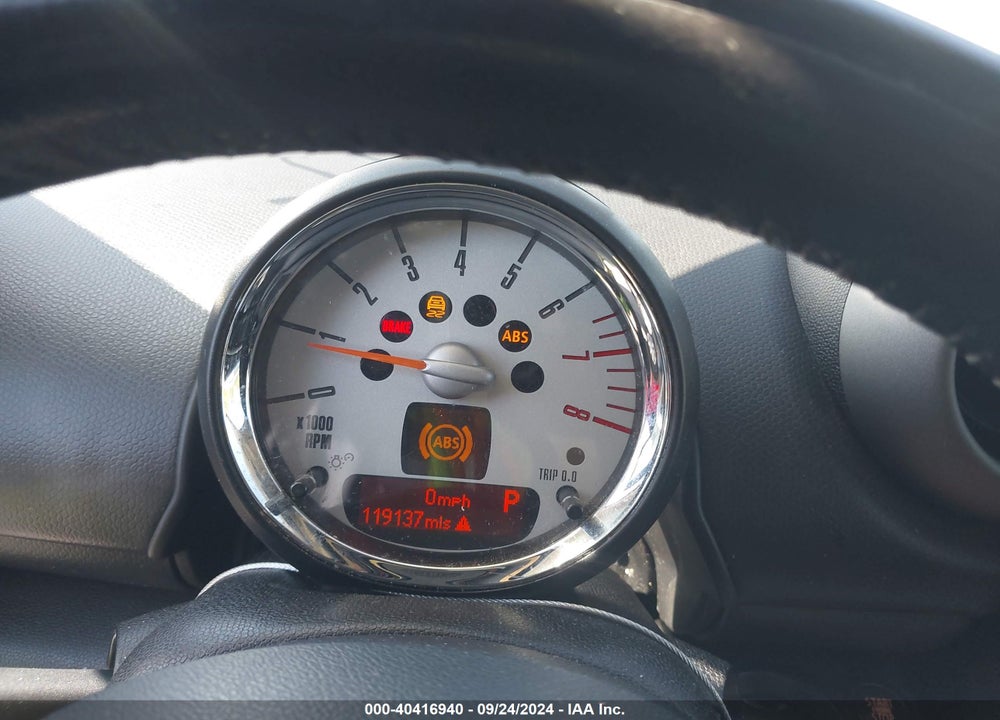 2011 MINI COOPER COUNTRYMAN VIN: WMWZB3C51BWM01225