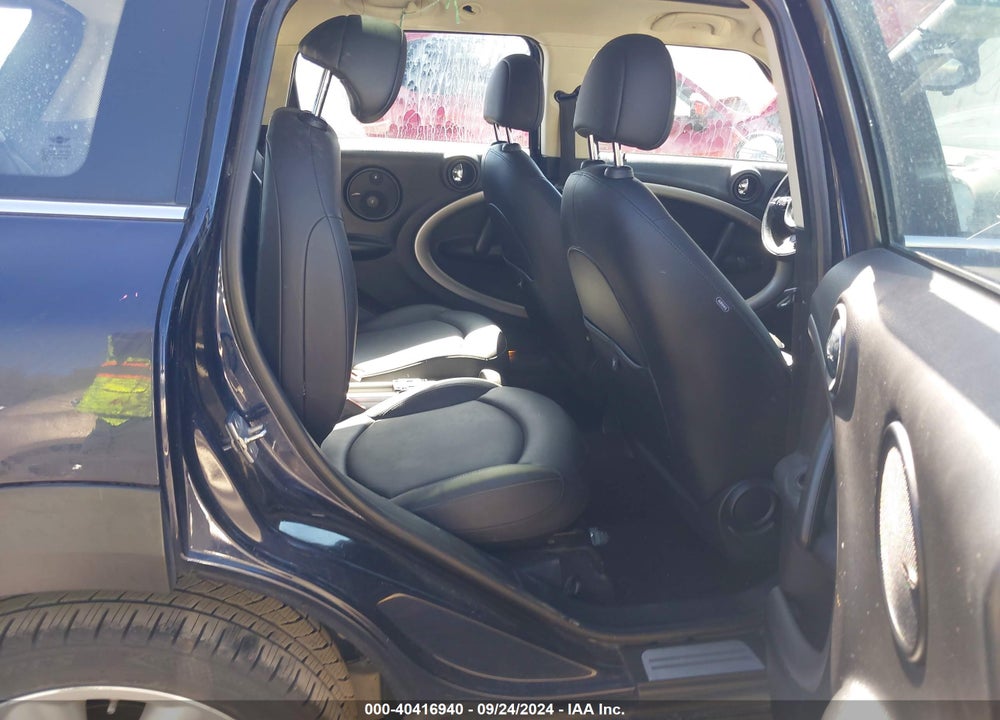 2011 MINI COOPER COUNTRYMAN VIN: WMWZB3C51BWM01225