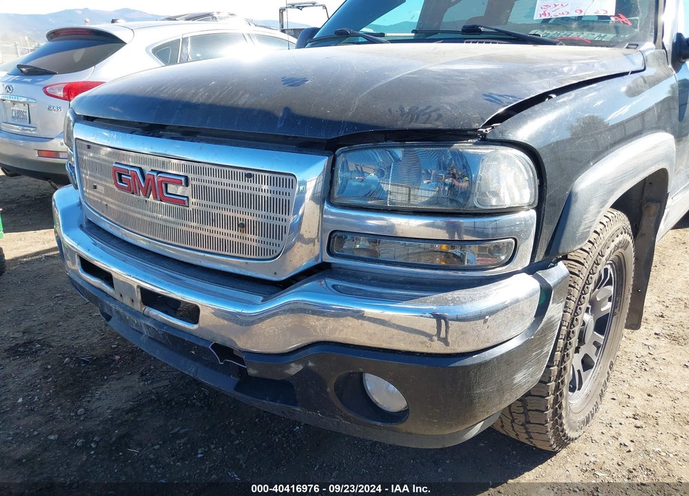 2005 GMC SIERRA 1500 SLE/SLT VIN: 2GTEK13T151398956