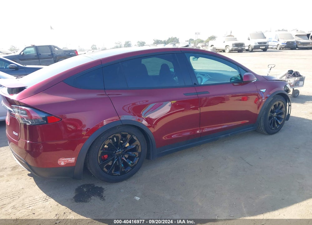 2016 TESLA MODEL X VIN: 5YJXCAE43GFS00583