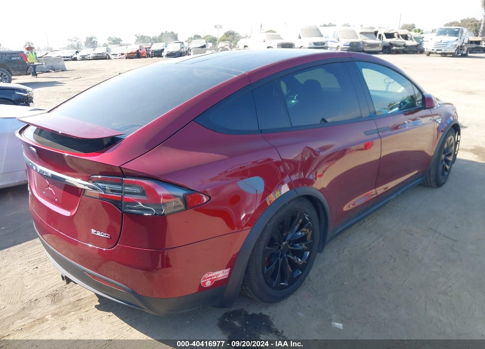 2016 TESLA MODEL X VIN: 5YJXCAE43GFS00583
