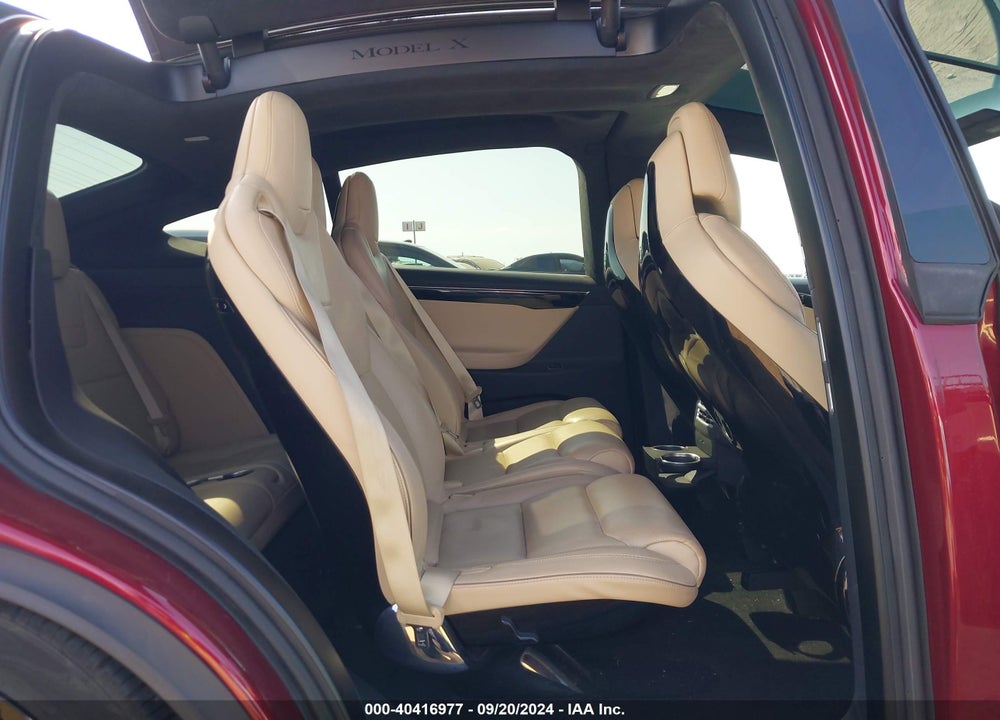 2016 TESLA MODEL X VIN: 5YJXCAE43GFS00583