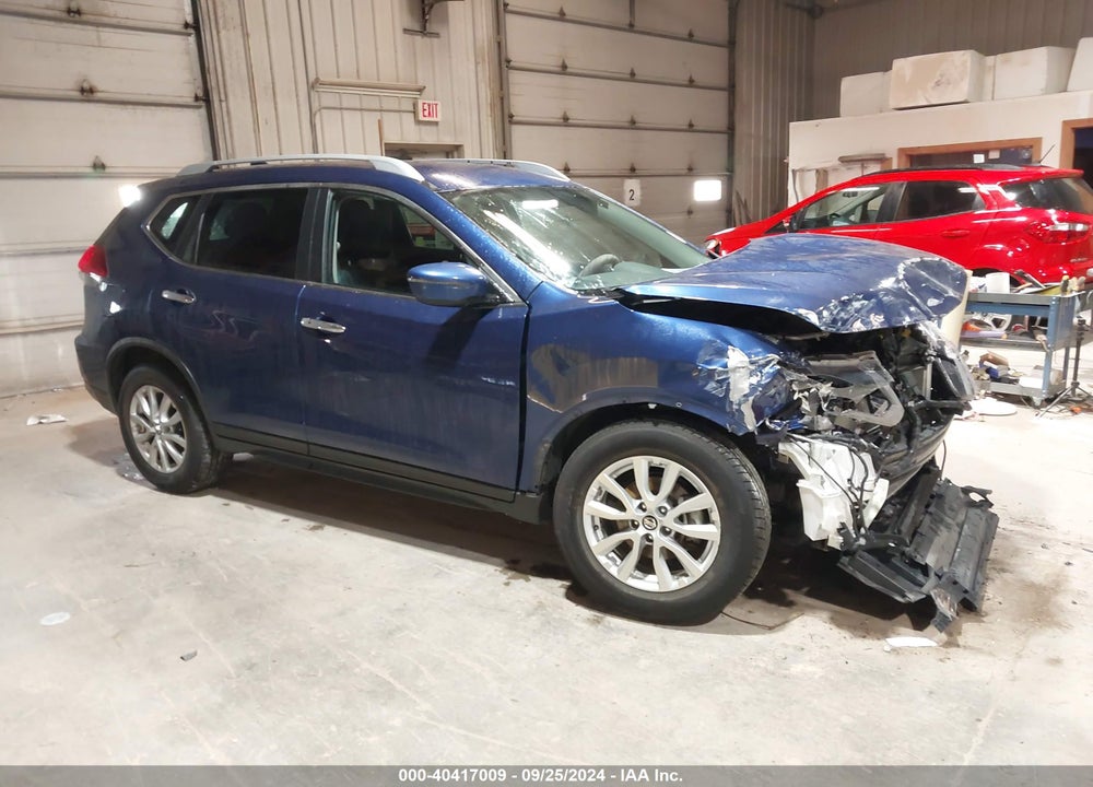 2018 NISSAN ROGUE SV VIN: KNMAT2MT1JP550957