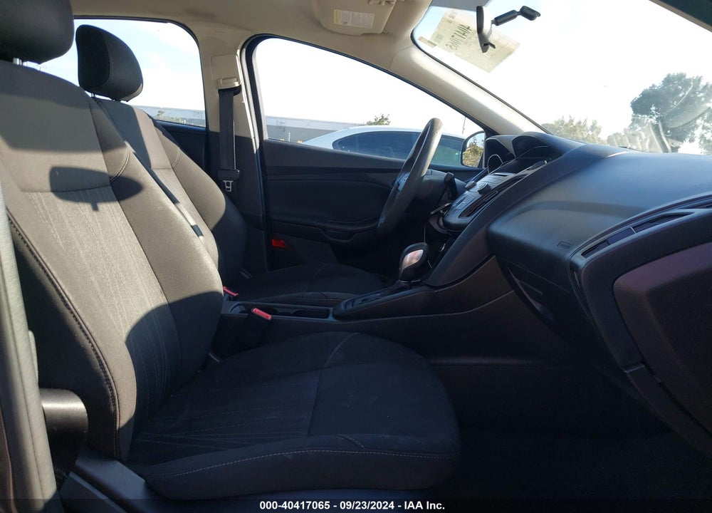 2017 FORD FOCUS S VIN: 1FADP3E23HL325394