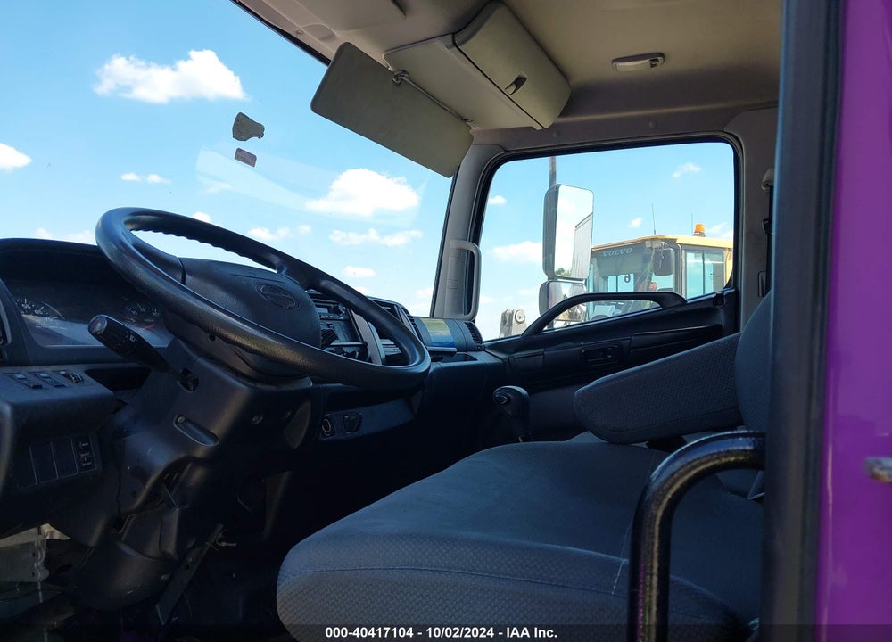 2018 HINO 238/258/268 VIN: 5PVNE8JV1J4S56481