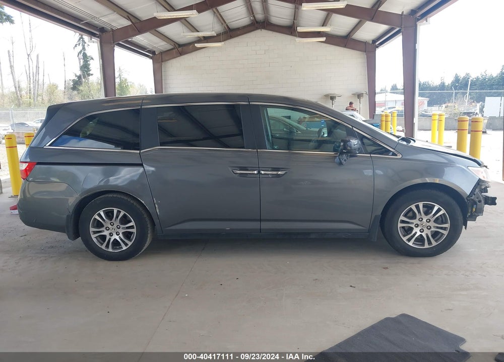 2011 HONDA ODYSSEY EX VIN: 5FNRL5H4XBB075036