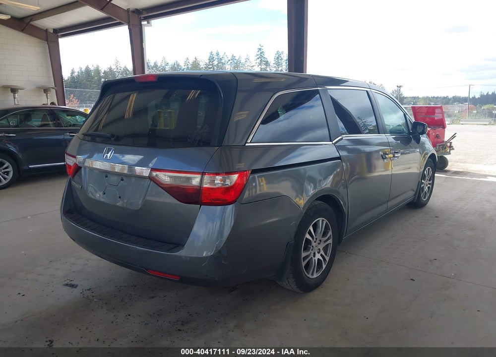 2011 HONDA ODYSSEY EX VIN: 5FNRL5H4XBB075036