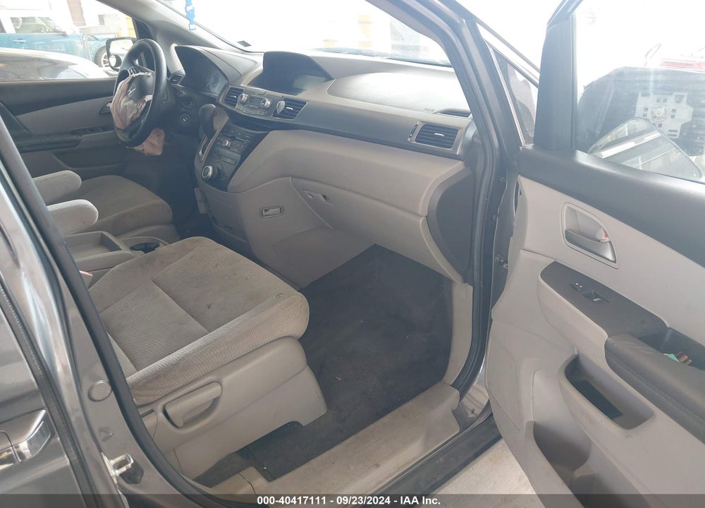 2011 HONDA ODYSSEY EX VIN: 5FNRL5H4XBB075036
