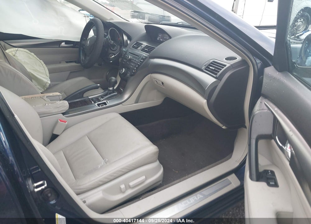 2013 ACURA TL 3.5 VIN: 19UUA8F20DA000829