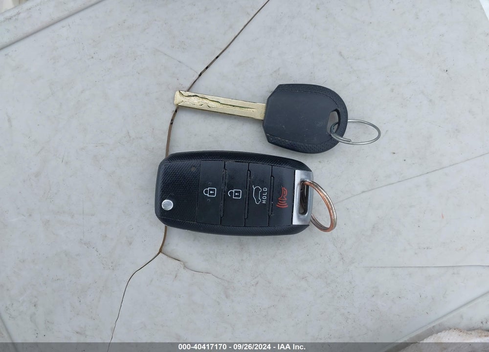 2014 KIA SOUL VIN: KNDJN2A25E7083330