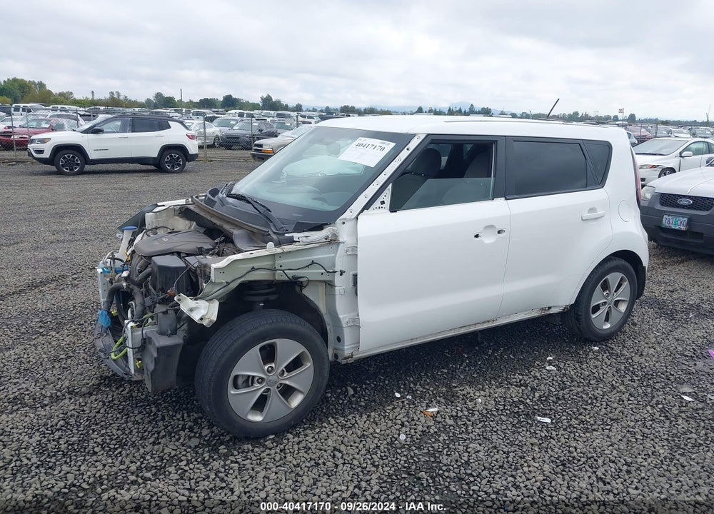 2014 KIA SOUL VIN: KNDJN2A25E7083330