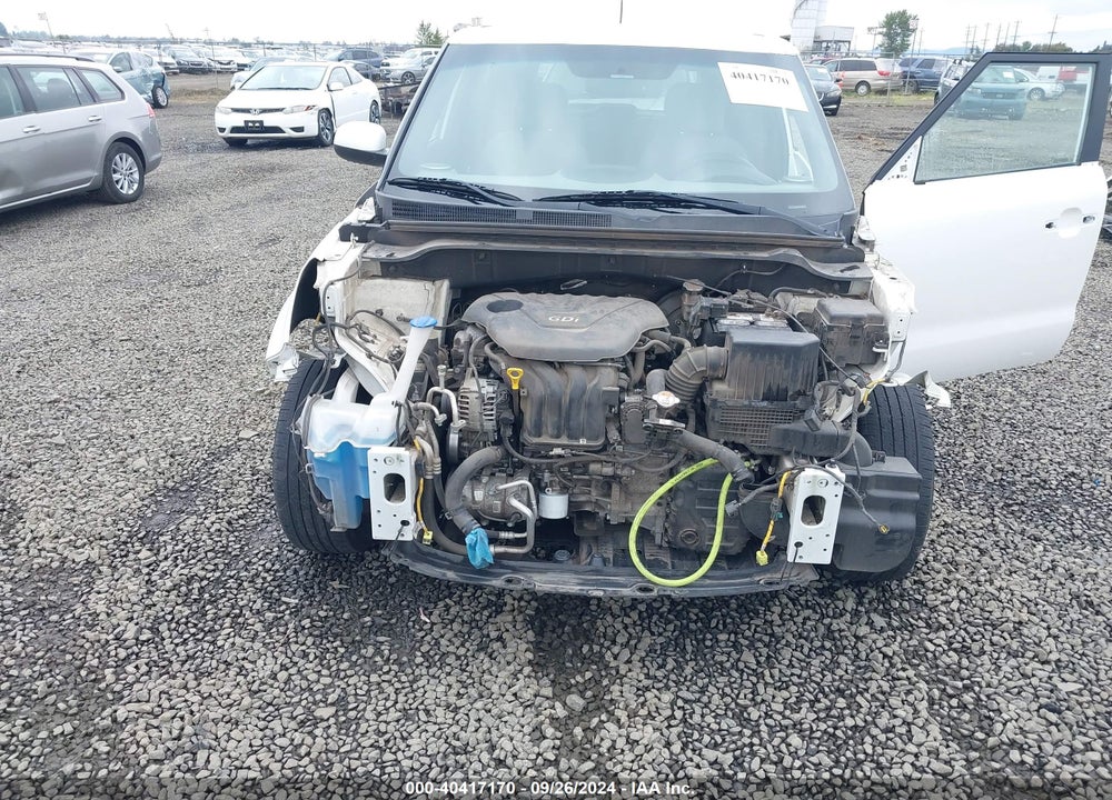 2014 KIA SOUL VIN: KNDJN2A25E7083330