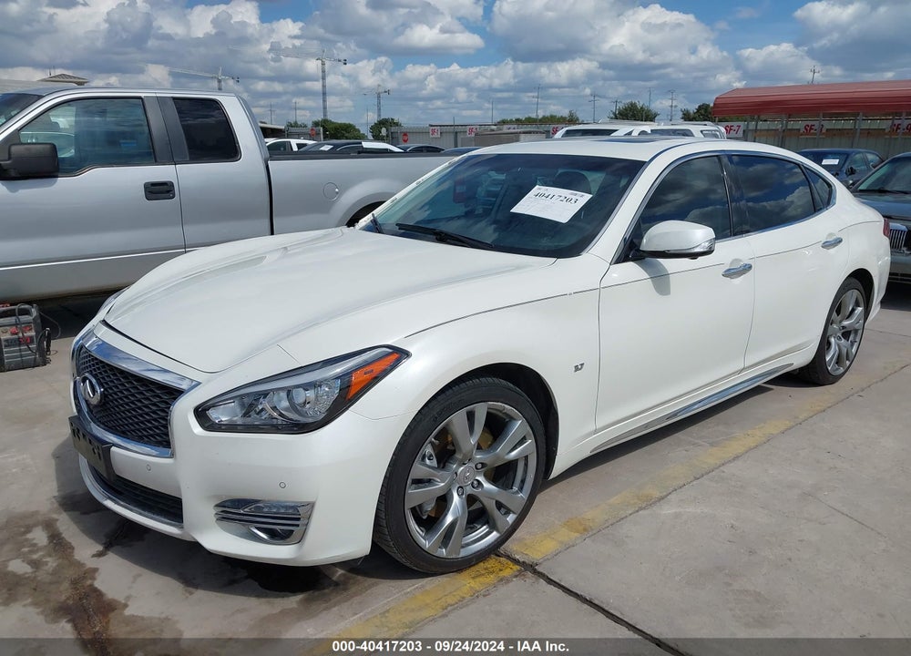 2019 INFINITI Q70L 3.7 LUXE VIN: JN1BY1PP2KM685532