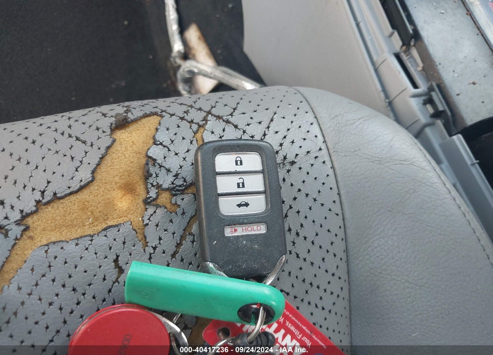 2015 HONDA ACCORD EX-L VIN: 1HGCR2F89FA219572