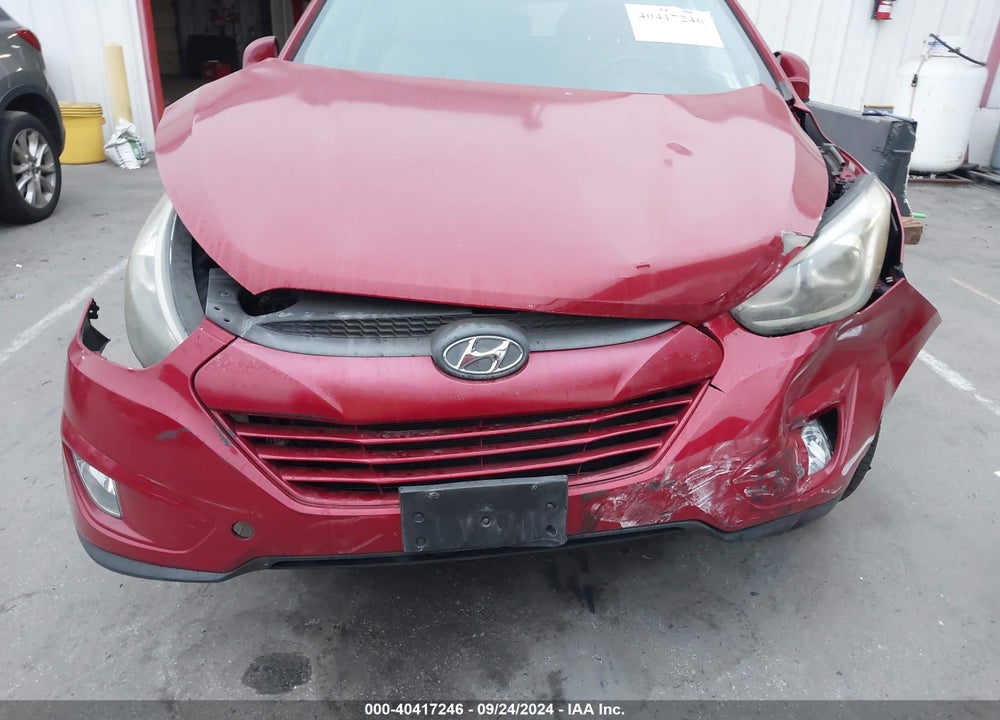 2015 HYUNDAI TUCSON SE VIN: KM8JUCAG6FU111199