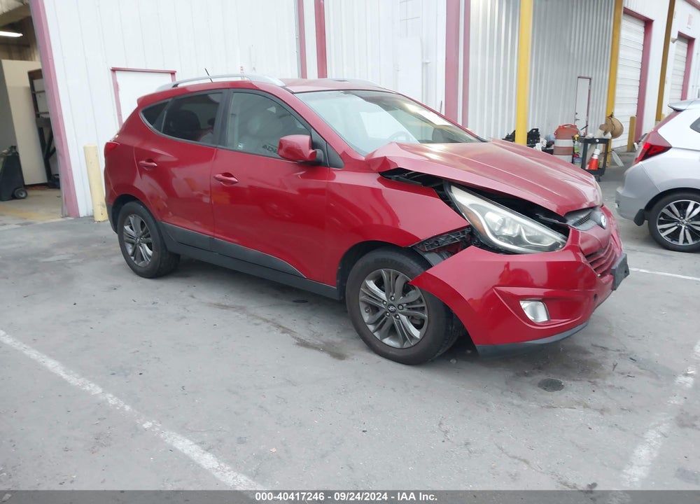 2015 HYUNDAI TUCSON SE VIN: KM8JUCAG6FU111199