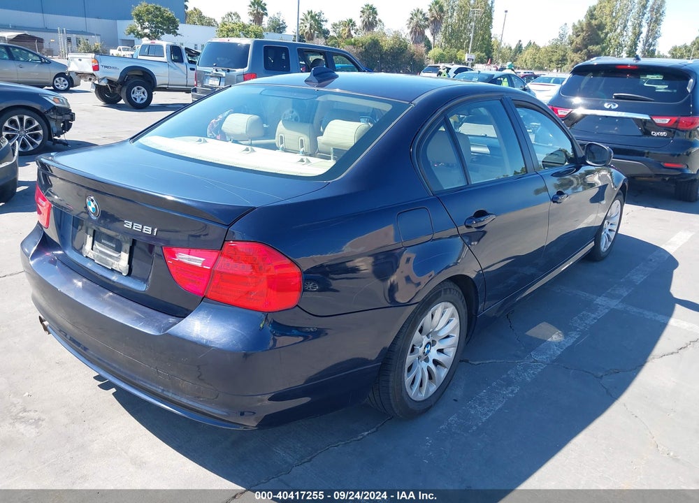 2009 BMW 328I VIN: WBAPH53579A435078