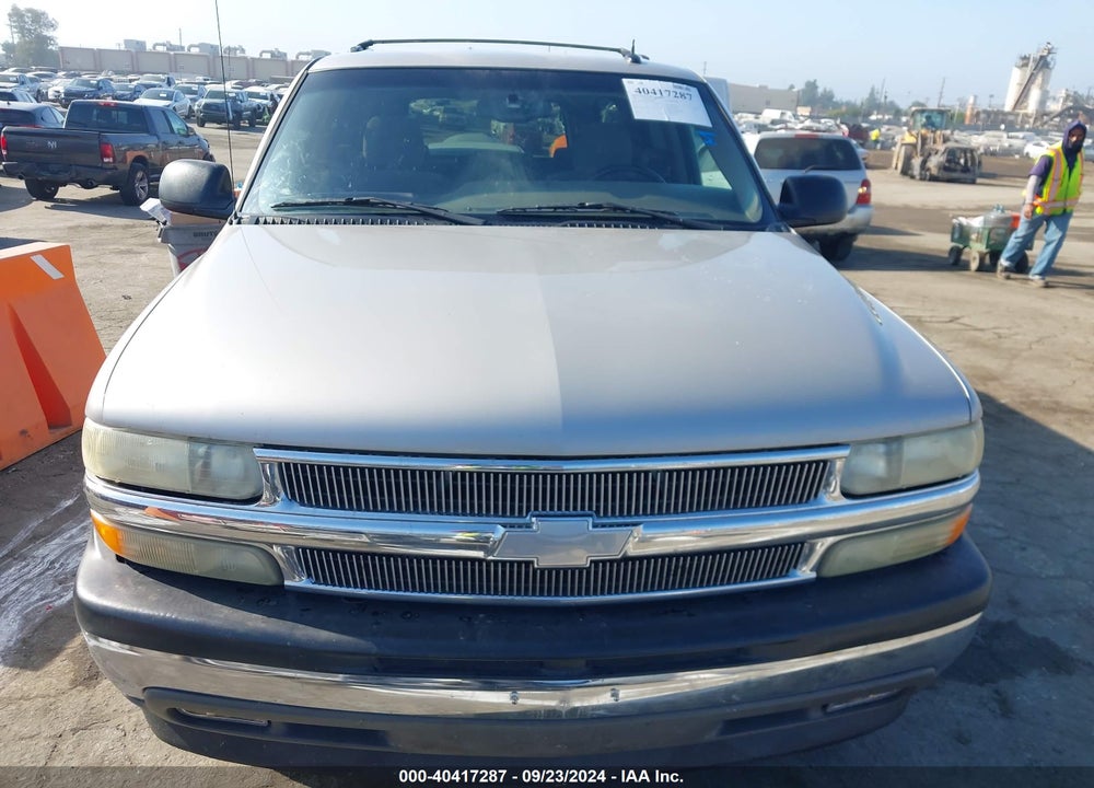 2005 CHEVROLET SUBURBAN 1500 LS VIN: 3GNEC16Z15G294995