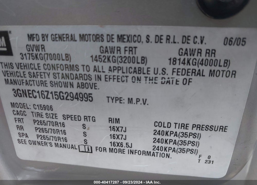 2005 CHEVROLET SUBURBAN 1500 LS VIN: 3GNEC16Z15G294995