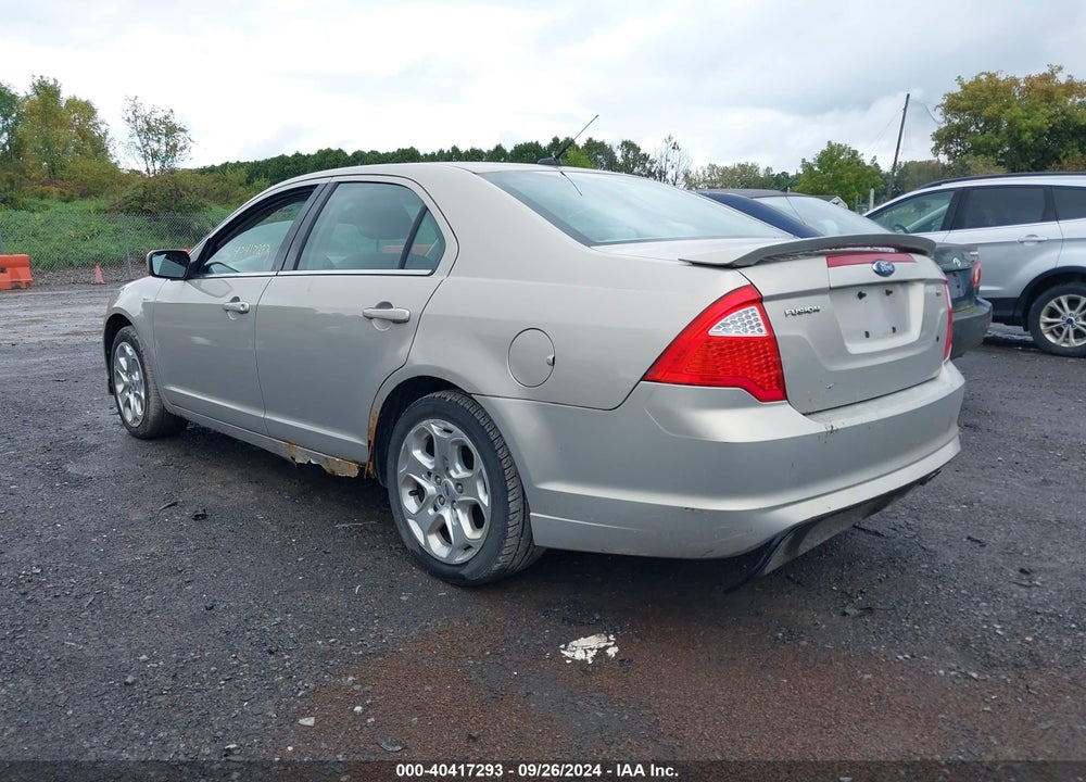 2010 FORD FUSION SE VIN: 3FAHP0HA0AR233931