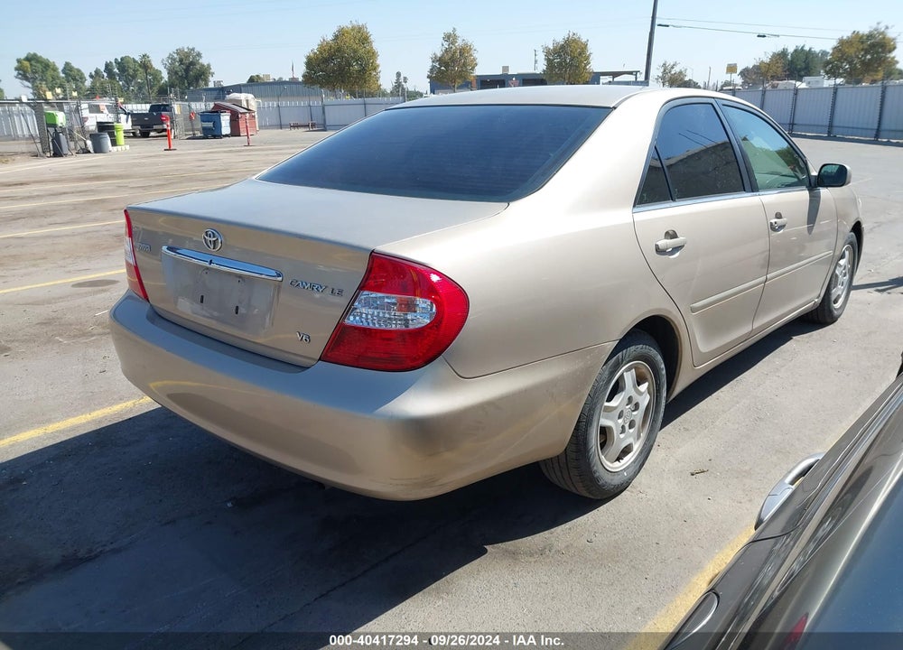2002 TOYOTA CAMRY LE V6 VIN: 4T1BF30K52U032184