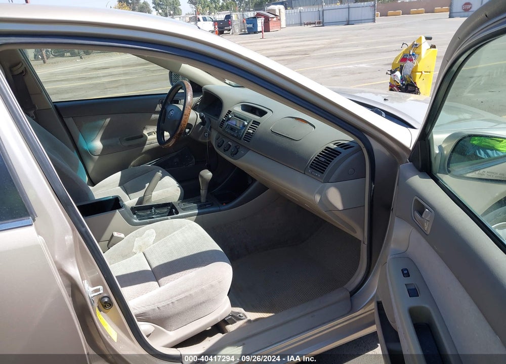 2002 TOYOTA CAMRY LE V6 VIN: 4T1BF30K52U032184