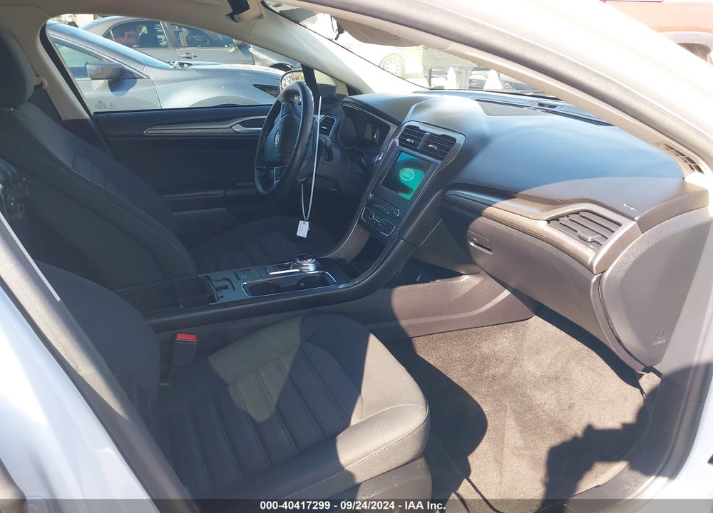 2018 FORD FUSION SE VIN: 3FA6P0HD0JR196767