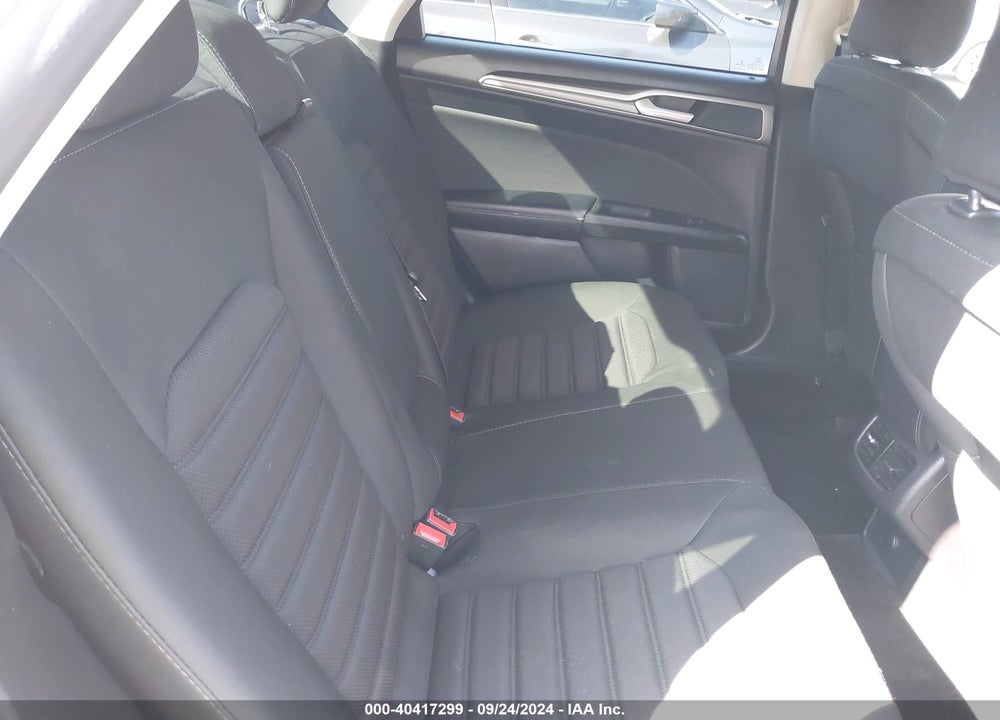 2018 FORD FUSION SE VIN: 3FA6P0HD0JR196767