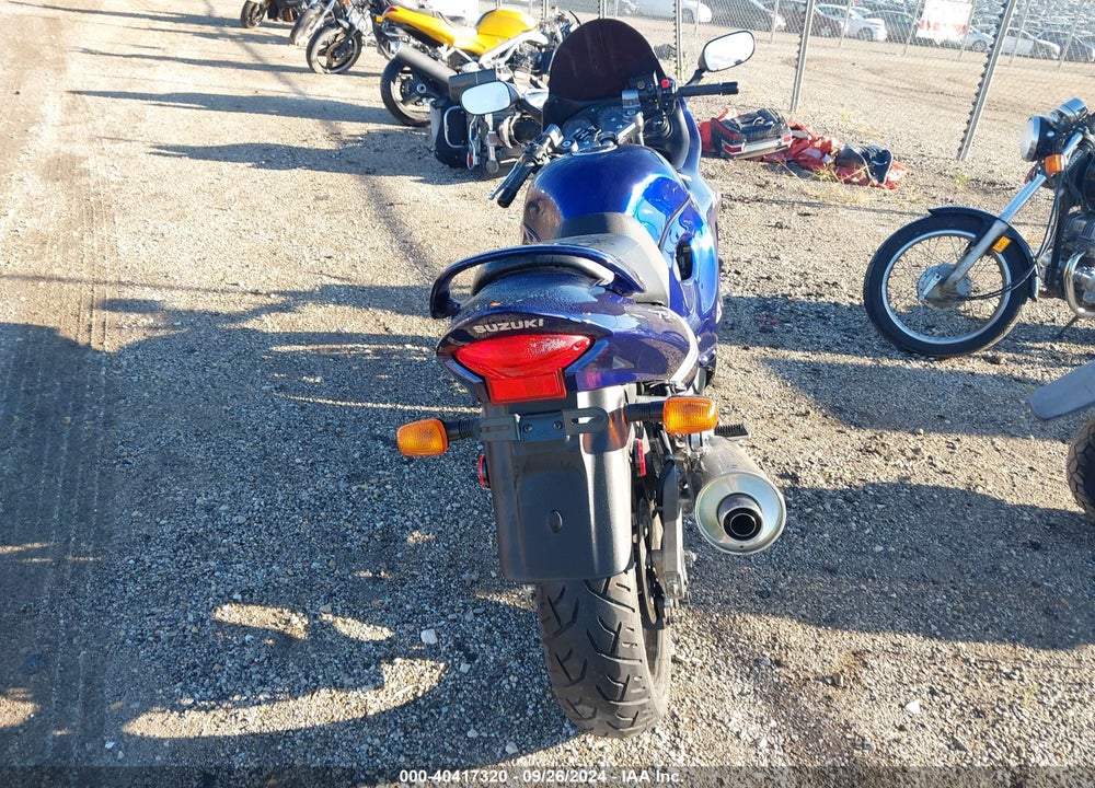 2004 SUZUKI GSX750 F VIN: JS1GR7GA942100923