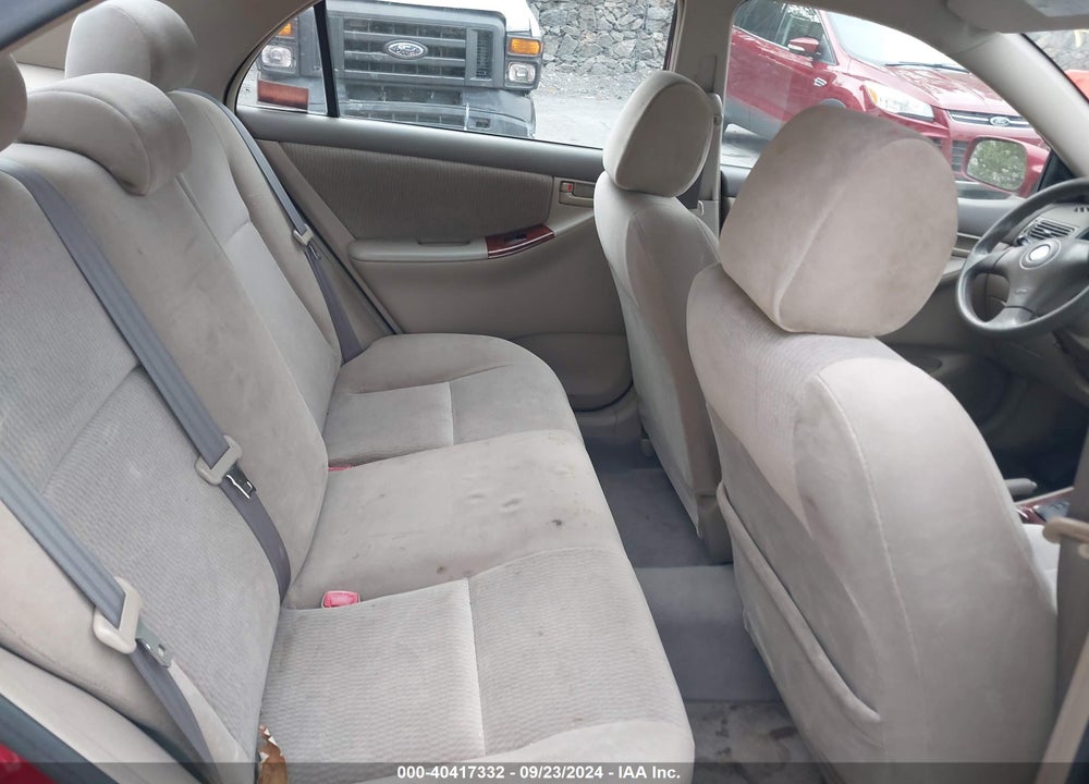 2005 TOYOTA COROLLA LE VIN: 2T1BR32E45C441961