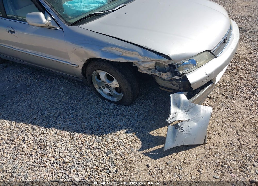 1997 HONDA ACCORD SE VIN: 1HGCD560XVA125029