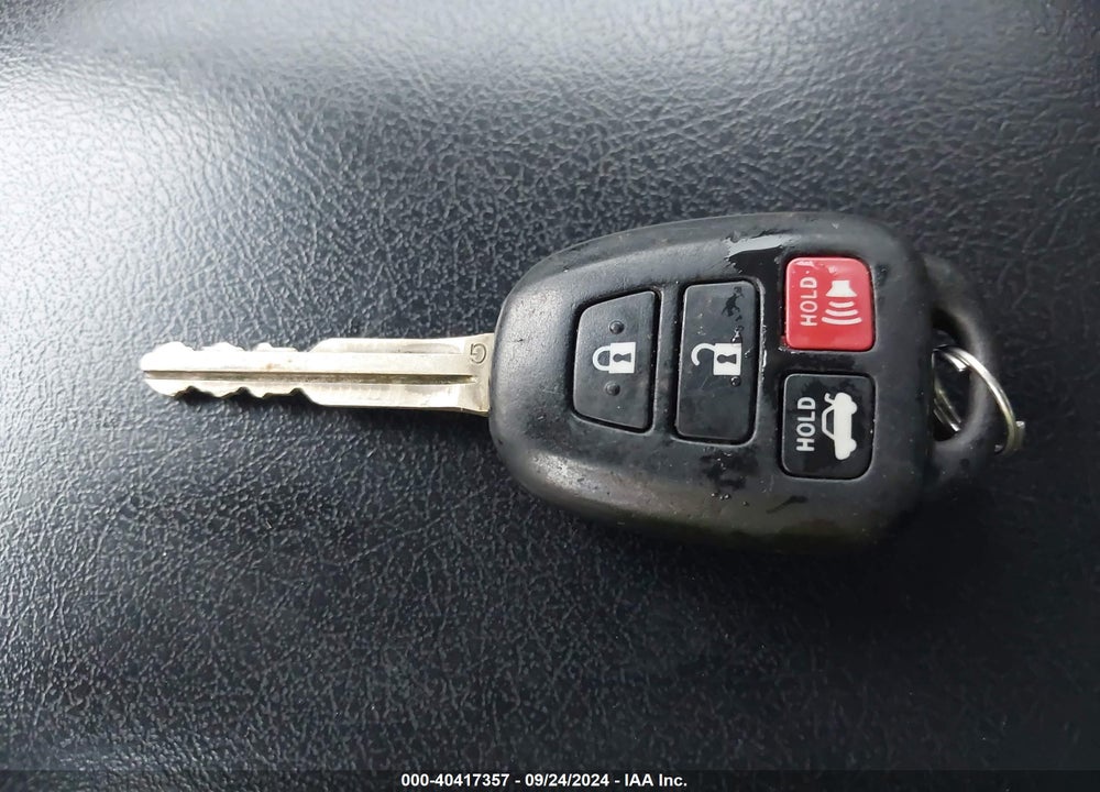 2013 TOYOTA CAMRY SE VIN: 4T1BF1FK7DU265031