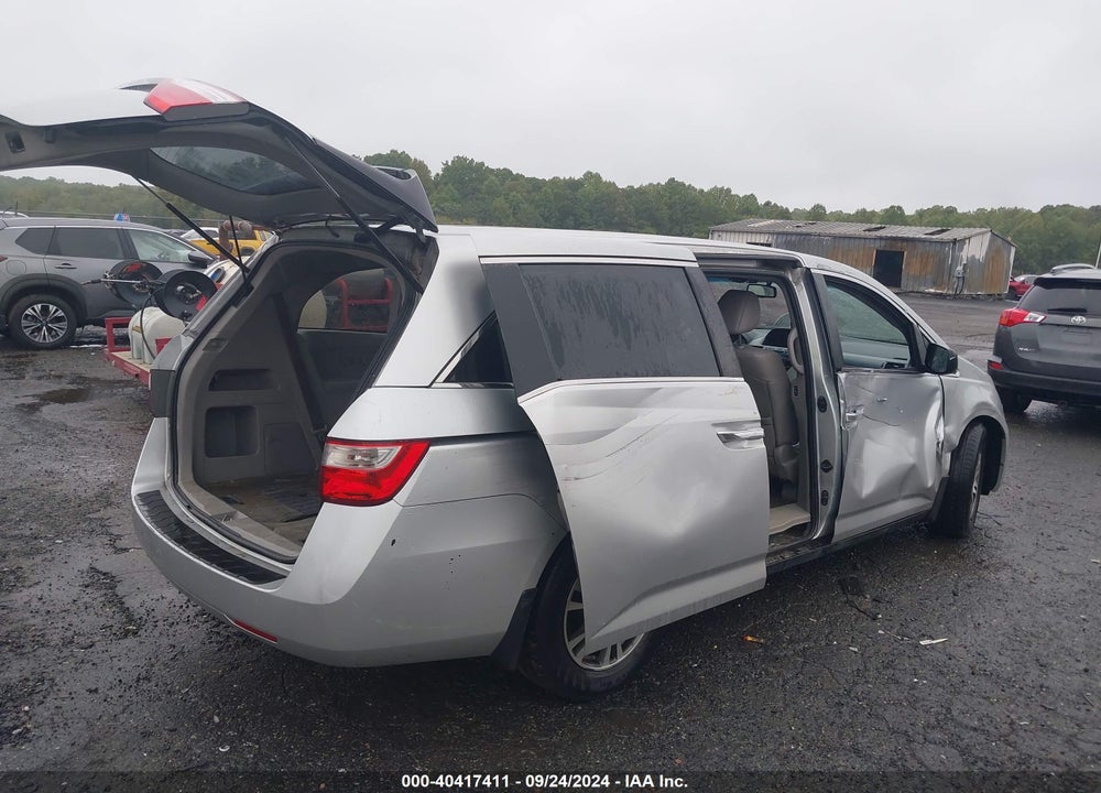 2011 HONDA ODYSSEY EX-L VIN: 5FNRL5H68BB098154