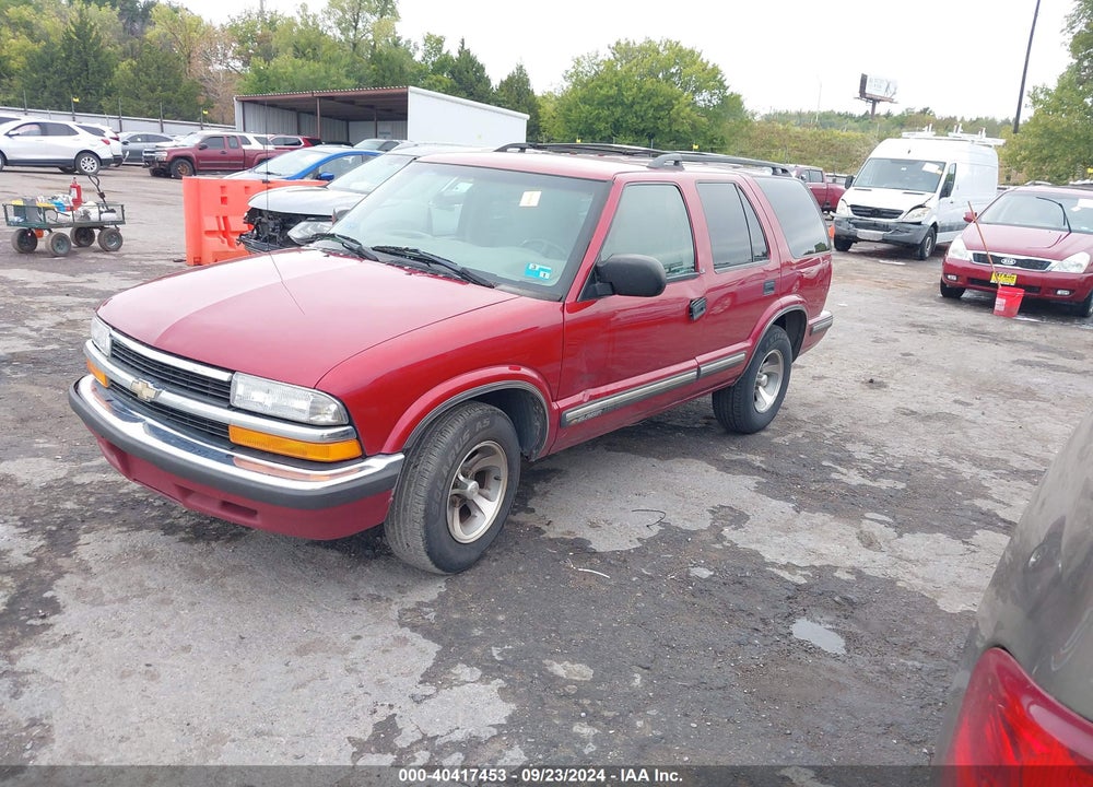 1999 CHEVROLET BLAZER LS VIN: 1GNCS13W8X2135259