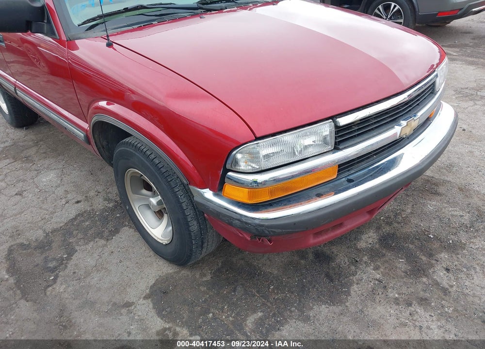 1999 CHEVROLET BLAZER LS VIN: 1GNCS13W8X2135259