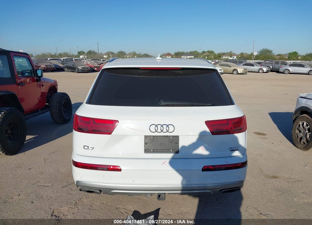 2018 AUDI Q7 3.0T PREMIUM VIN: WA1VAAF73JD005761