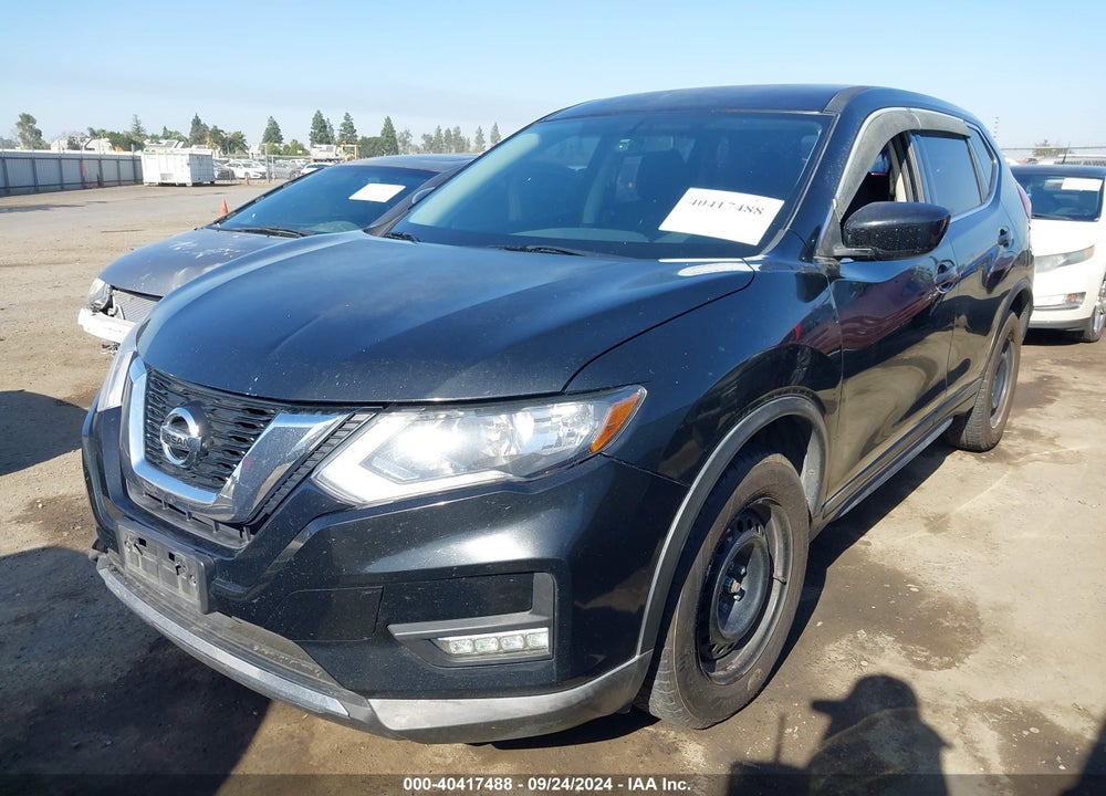 2017 NISSAN ROGUE S VIN: KNMAT2MV2HP550610