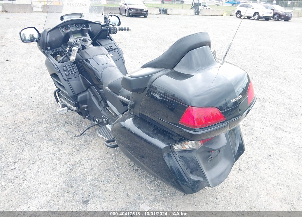 2014 HONDA GL1800 G VIN: JH2SC68V0EK000036