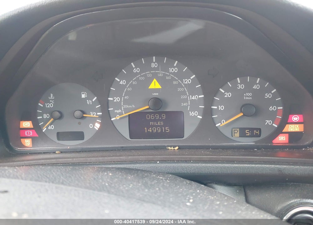 2000 MERCEDES-BENZ CLK 430 VIN: WDBLK70G6YT045207