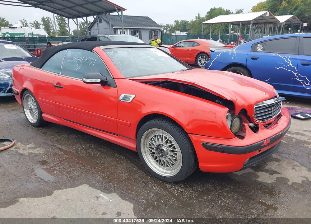 2000 MERCEDES-BENZ CLK 430 VIN: WDBLK70G6YT045207