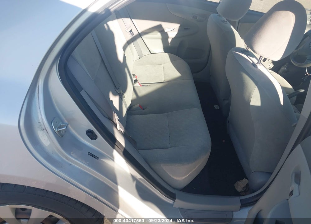 2009 TOYOTA COROLLA LE VIN: JTDBL40E199040504